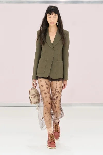 Look 33